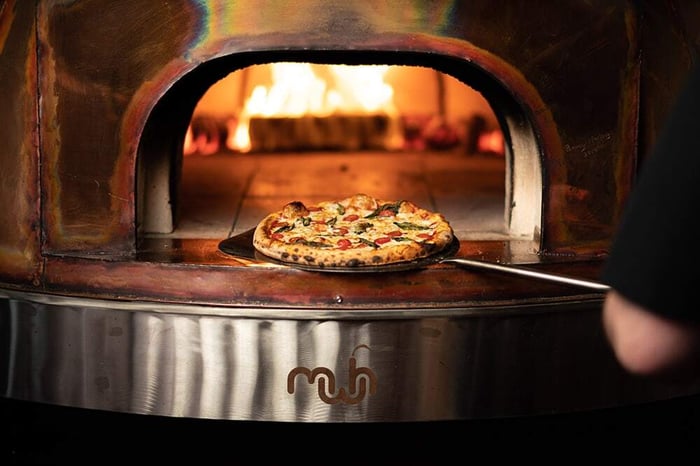How Ovens Impact Pizza Crust Performance and Characteristics